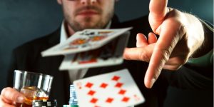 Luật chơi poker cơ bản và dễ hiểu cho người chơi mới